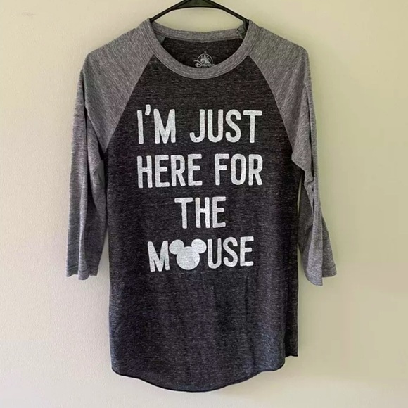 Disney Parks I'm Just Here For The Mouse 3/4 Sleeve Tee Small - Picture 1 of 5